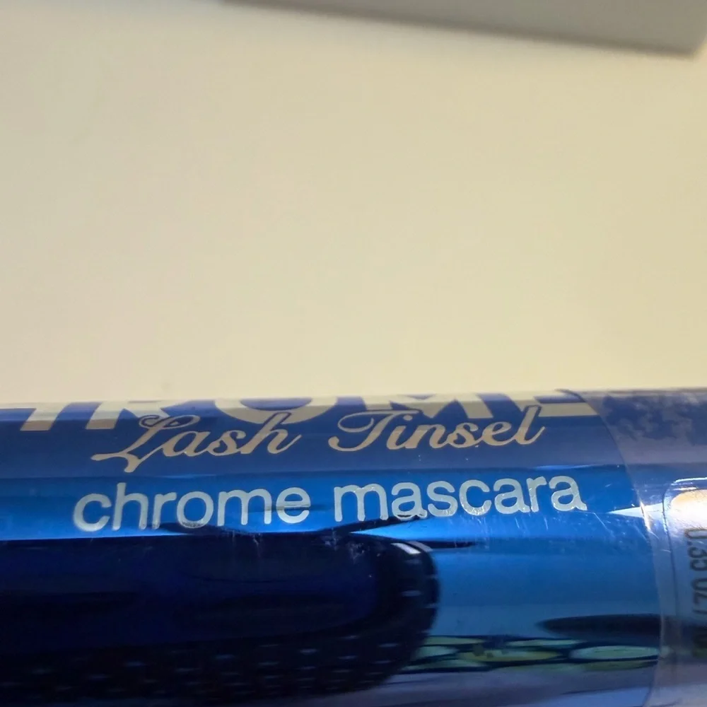 🩷5/$10 Chrome Lash Tinsel